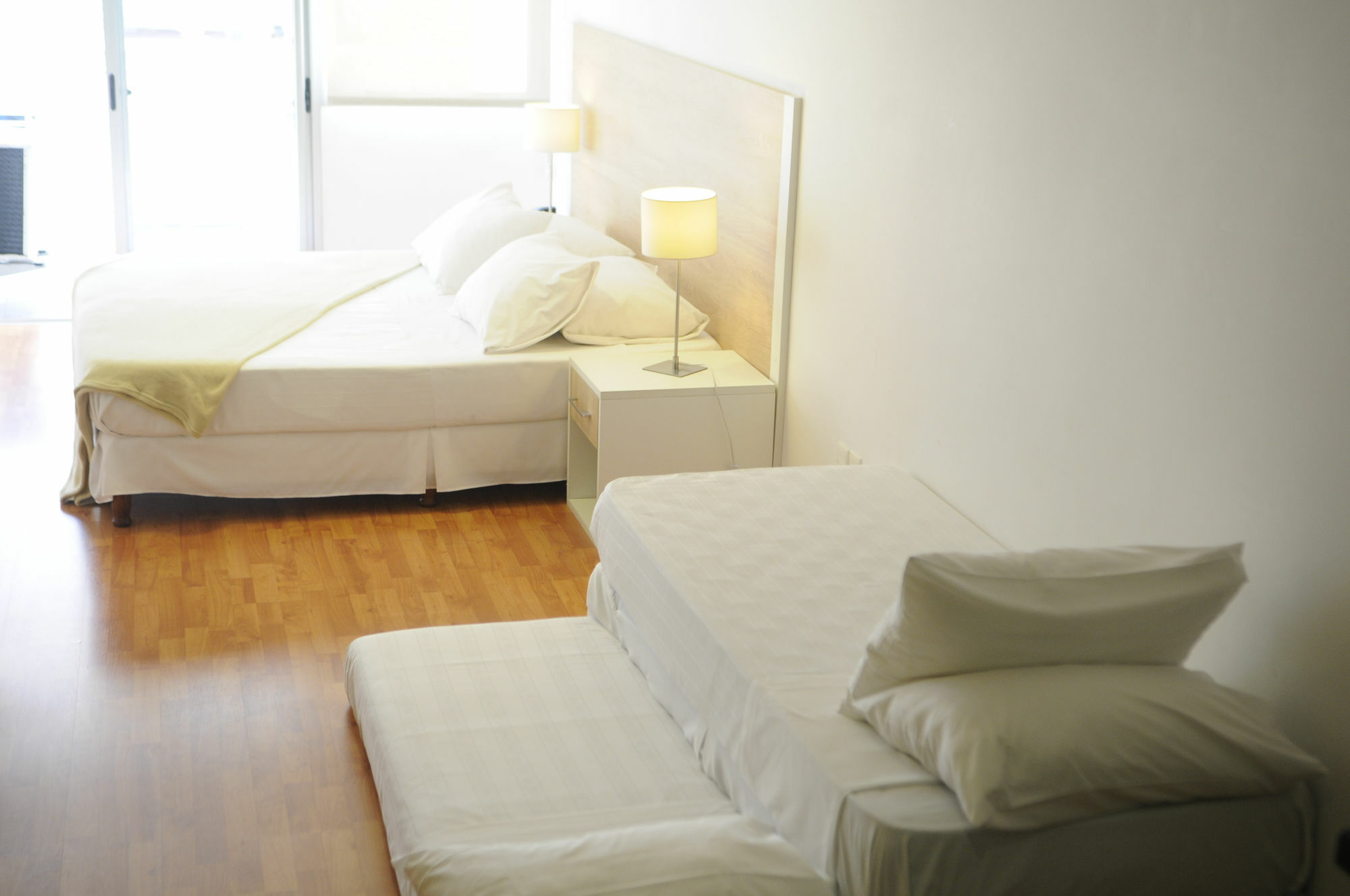Massini Suites Montevideo Bagian luar foto